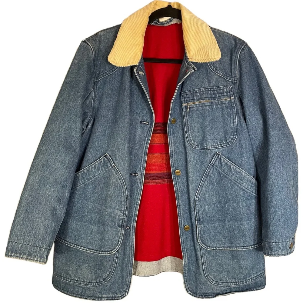 Vintage L.L. Bean Red Wool Blend Lined Corduroy Trim Heavy Denim Barn Coat Sz M - Picture 1 of 16